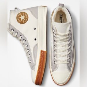 Chuck 70 Lined Colorblock

UNISEX HIGH TOP SHOE